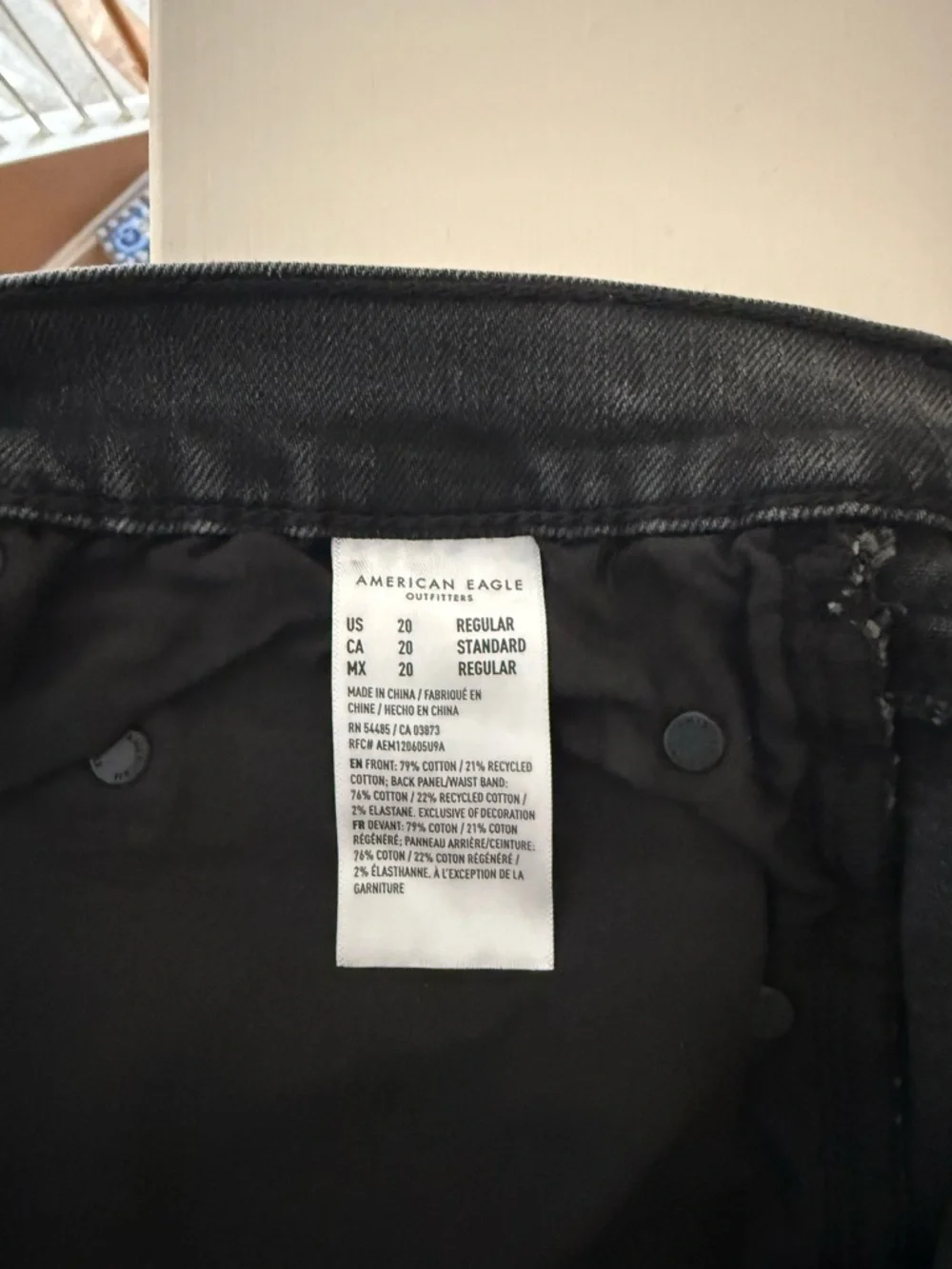 American Eagle Outfitters Stovepipe Black Wash Women's Jeans - Picture 7 of 7